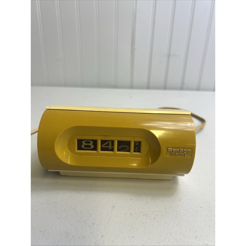 Rare SANKYO 451 Flip Clock Retro Vintage 50Hz  Collector For Parts Or Repair